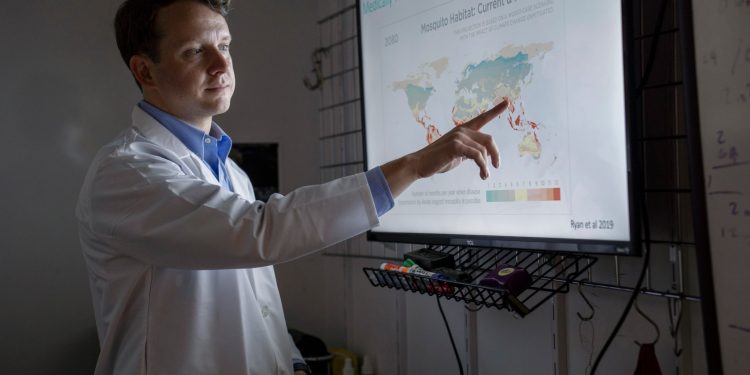 Threat of mosquito-borne diseases rises in U.S. with global temperature