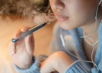 FDA-approved smoking cessation pill helps break vaping habit