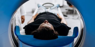 Americans living longer after cancer diagnosis